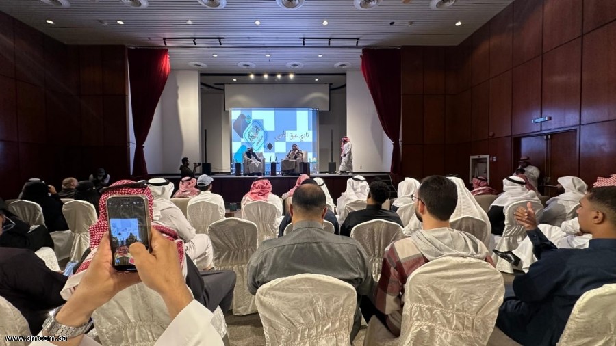 الصحيح ينثر شعره في رحاب طيبة الطيبة وسط حضور أدبي كبير